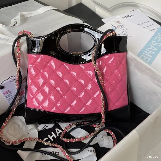 First Bag Ru CHANEL BAG 31 SHOPPING MINI 0802